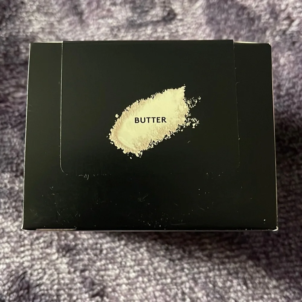 Fenty Butter Mini Pro Filt’r Instant Retouch Setting Powder